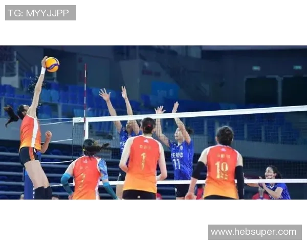 杨秀英专访：从排球新星到传奇教练的辉煌历程回顾